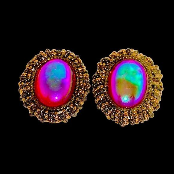 -Vintage red European iridescent glass w/ ox gold beaded earrings pierced art - Picture 4 of 10